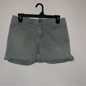 American Eagle Light Olive Super Stretch Women’s 2 Midi Shorts